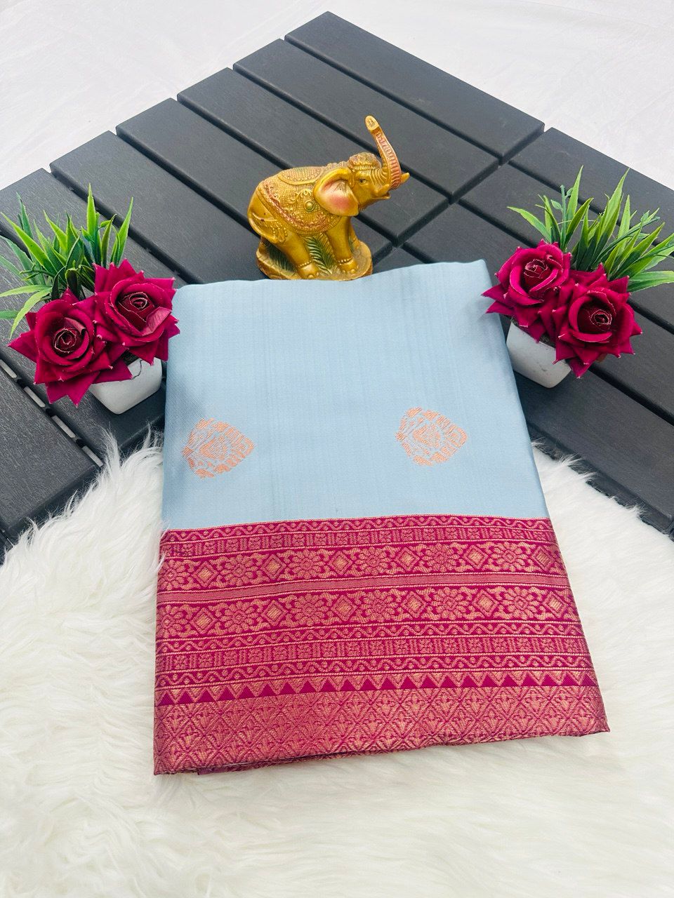 Heavy Cotton Embroidered Kurti &amp; Plazzo Set with Real Mirror Handwork