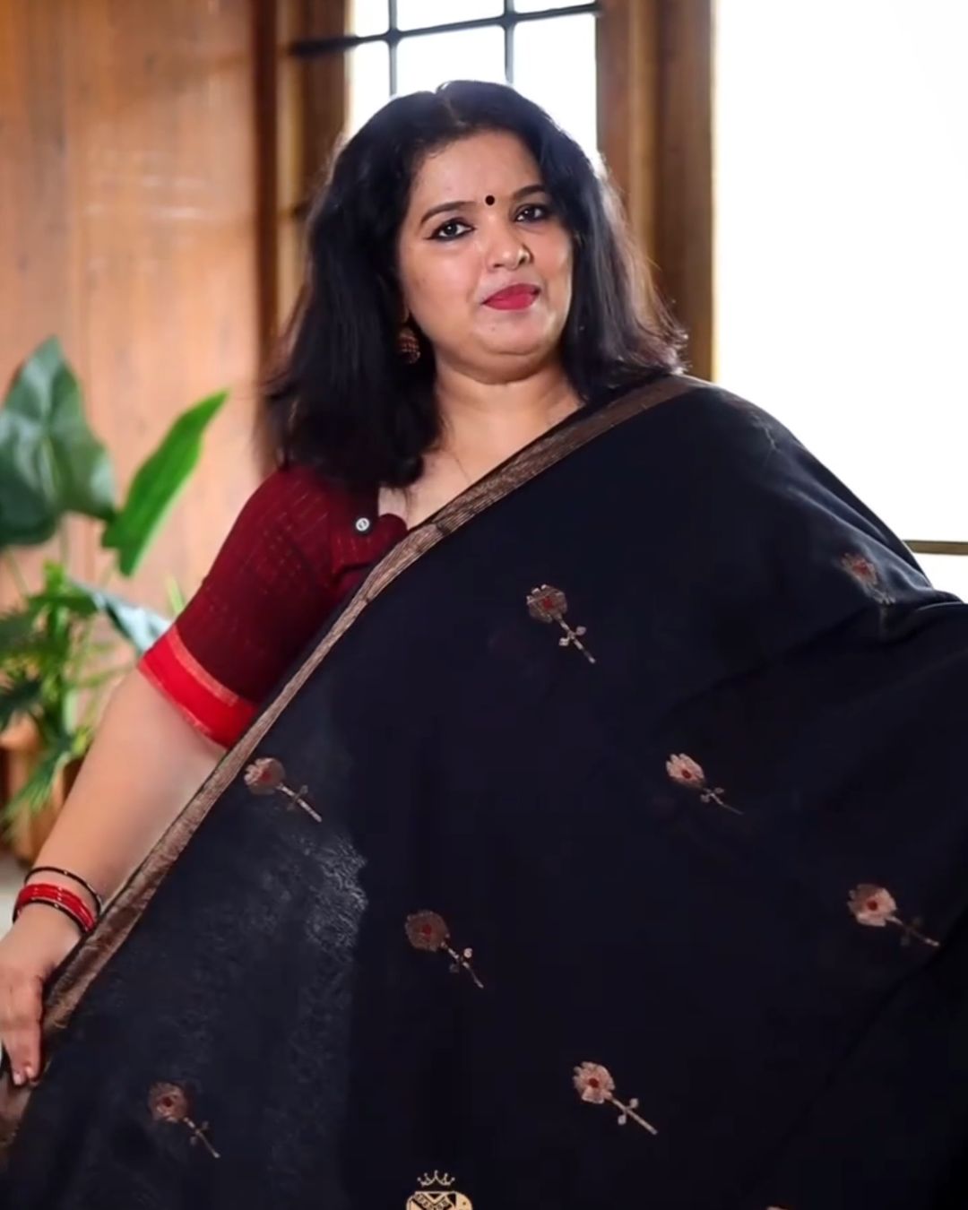 Golden Bloom Cotton Saree