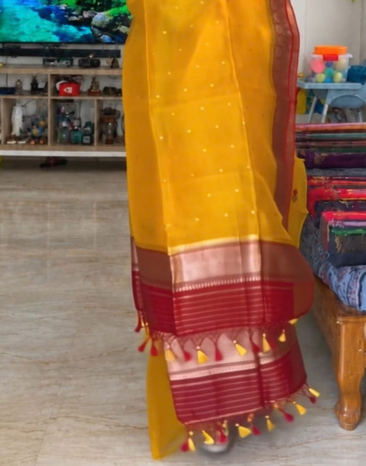 Kanaka Weave Zari Suit Set