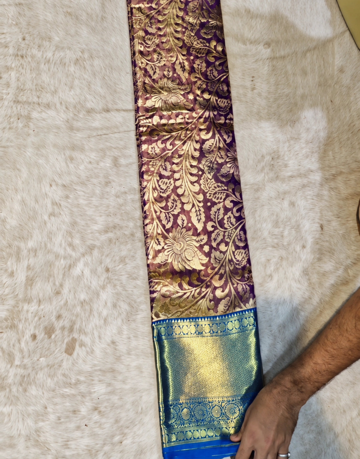 Pormira Gold Kanjipuram Silk Saree