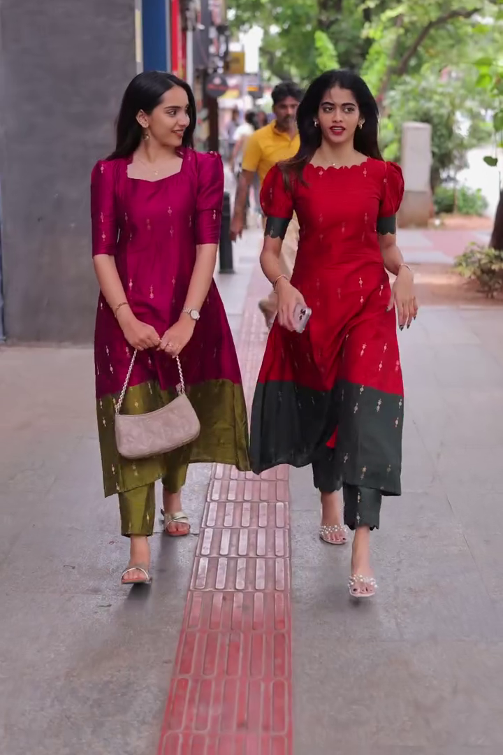 Nayara Elvire Raw Silk Kurties